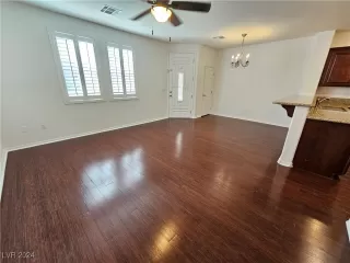 Photo #4: 2636640 Listing 