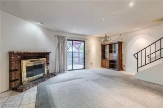 Photo #3: 2636642 Listing