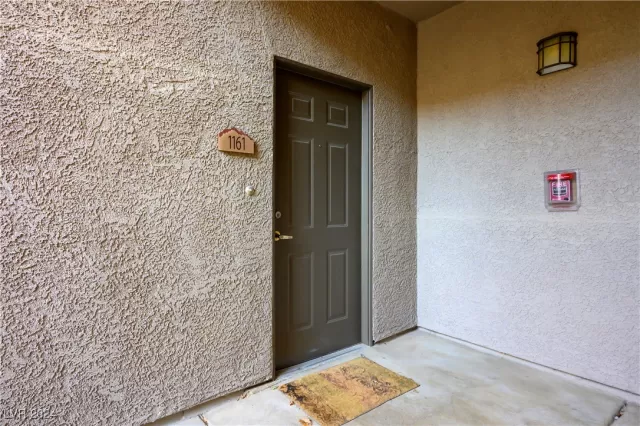 MLS: 2636652 Condo For Sale