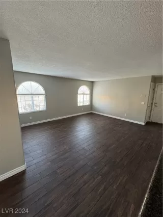 Photo #1: 2636660 Listing 