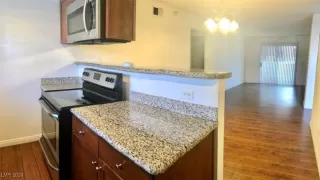 Photo #3: 2636691 Listing 