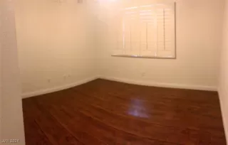 Photo #6: 2636691 Listing 