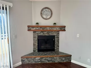 Photo #4: 2636716 Listing 