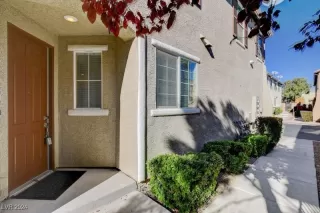 Photo #2: 2636729 Listing 