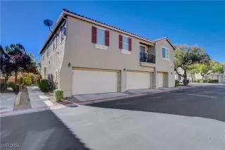 Photo #3: 2636729 Listing 