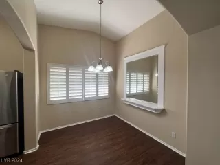 Photo #2: 2636736 Listing 