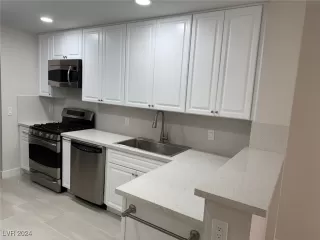 Photo #6: 2636753 Listing 