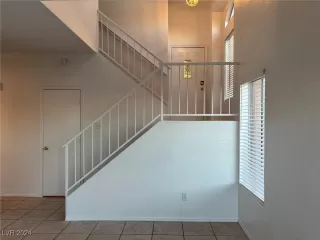 Photo #1: 2636781 Listing 