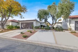 Photo #1: 2636801 Listing 