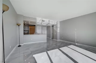 Photo #5: 2636869 Listing 