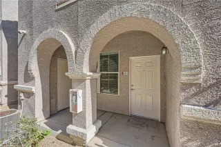 Photo #2: 2636897 Listing 