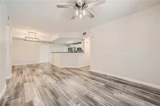 Photo #4: 2636897 Listing 