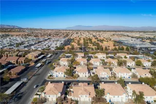 Photo #4: 2636919 Listing 