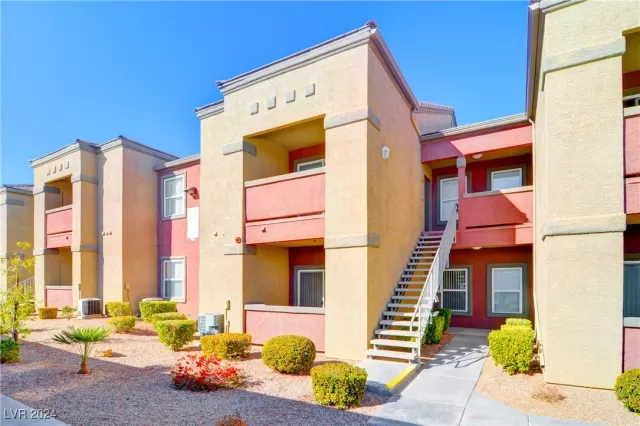 MLS: 2636928 Condo For Sale