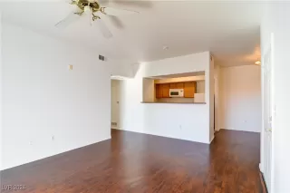 Photo #2: 2636928 Listing 