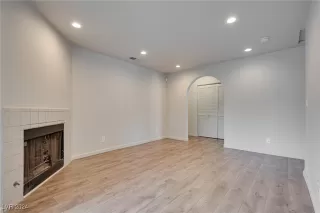 Photo #6: 2636936 Listing 