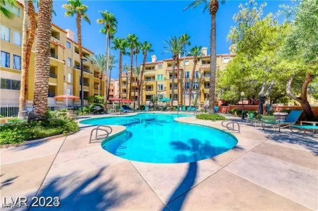 MLS: 2637015 Condo For Sale
