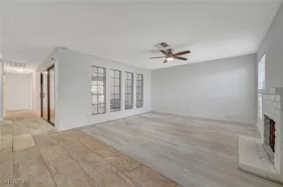 Photo #2: 2637019 Listing 