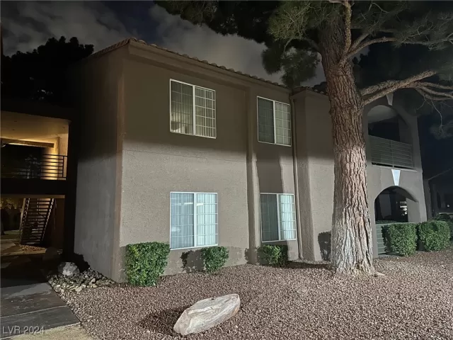 MLS: 2637024 Condo For Sale