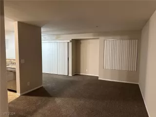 Photo #3: 2637024 Listing 