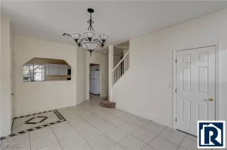 Photo #2: 2638058 Listing 