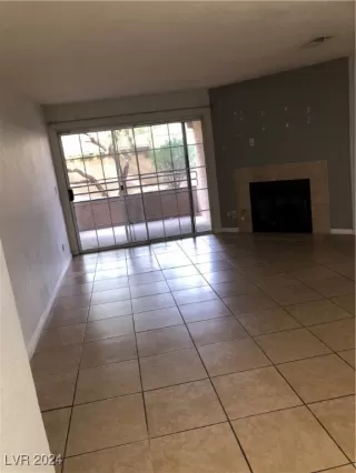 Photo #4: 2638063 Listing 