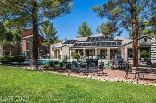 Photo #3: 2638116 Listing 