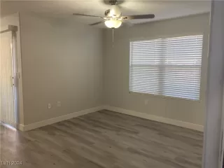 Photo #5: 2638116 Listing 