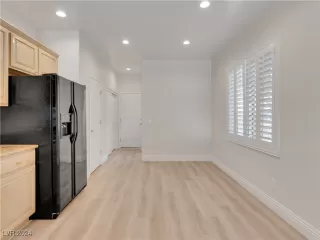 Photo #3: 2638127 Listing 