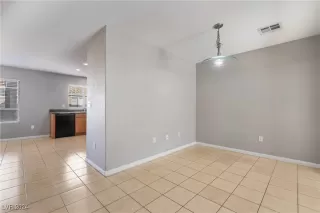 Photo #4: 2638158 Listing 