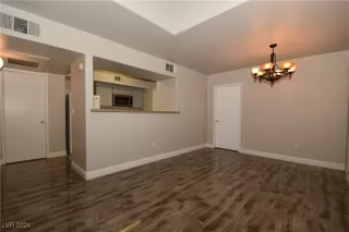 Photo #1: 2638161 Listing 