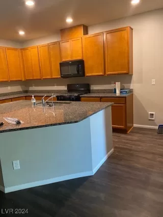 Photo #2: 2638228 Listing 