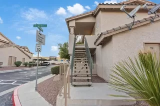 Photo #3: 2638250 Listing