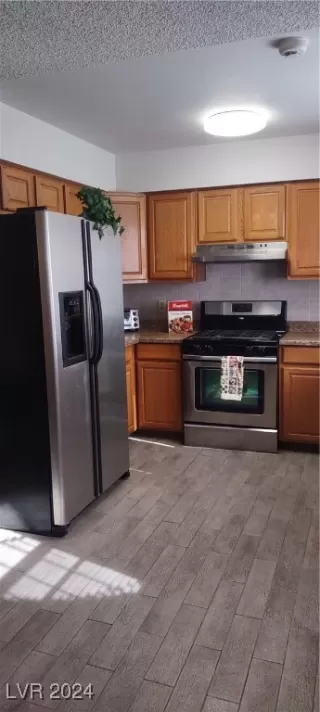 Photo #1: 2638268 Listing