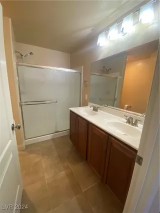 Photo #3: 2638286 Listing 