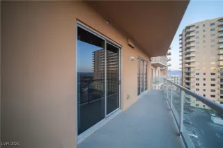 Photo #3: 2638329 Listing 