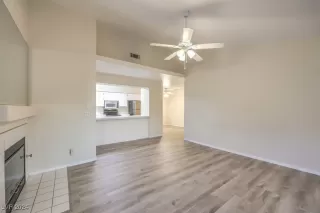 Photo #5: 2638336 Listing