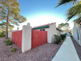 Photo #1: 2638356 Listing 