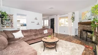 Photo #1: 2638367 Listing