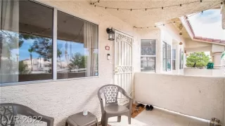 Photo #3: 2638367 Listing