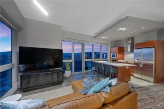 Photo #5: 2638393 Listing 