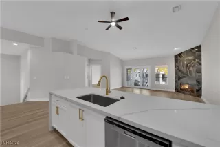 Photo #1: 2638404 Listing 