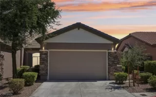 Photo #1: 2638405 Listing 