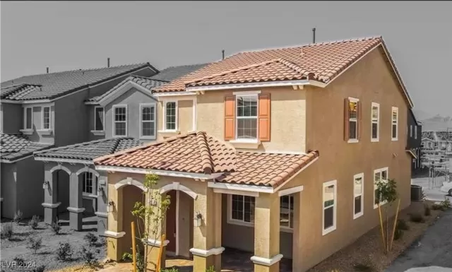 MLS: 2638410 Condo For Sale