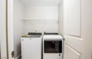 Photo #4: 2638410 Listing 