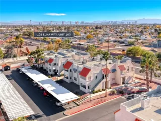 Photo #5: 2638455 Listing