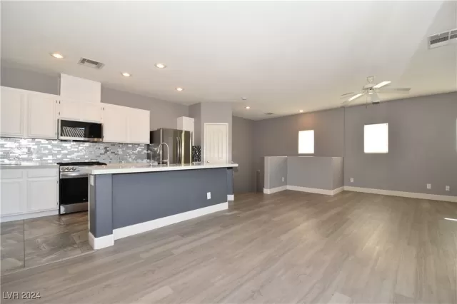 MLS: 2638459 Condo For Sale