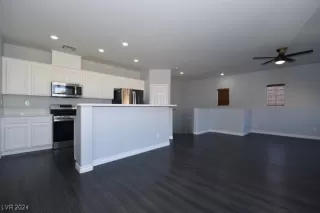 Photo #1: 2638464 Listing 