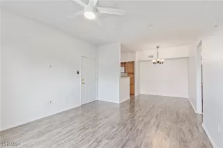 Photo #4: 2638556 Listing 