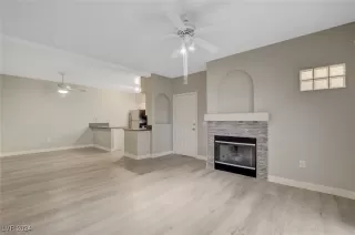 Photo #2: 2638573 Listing 